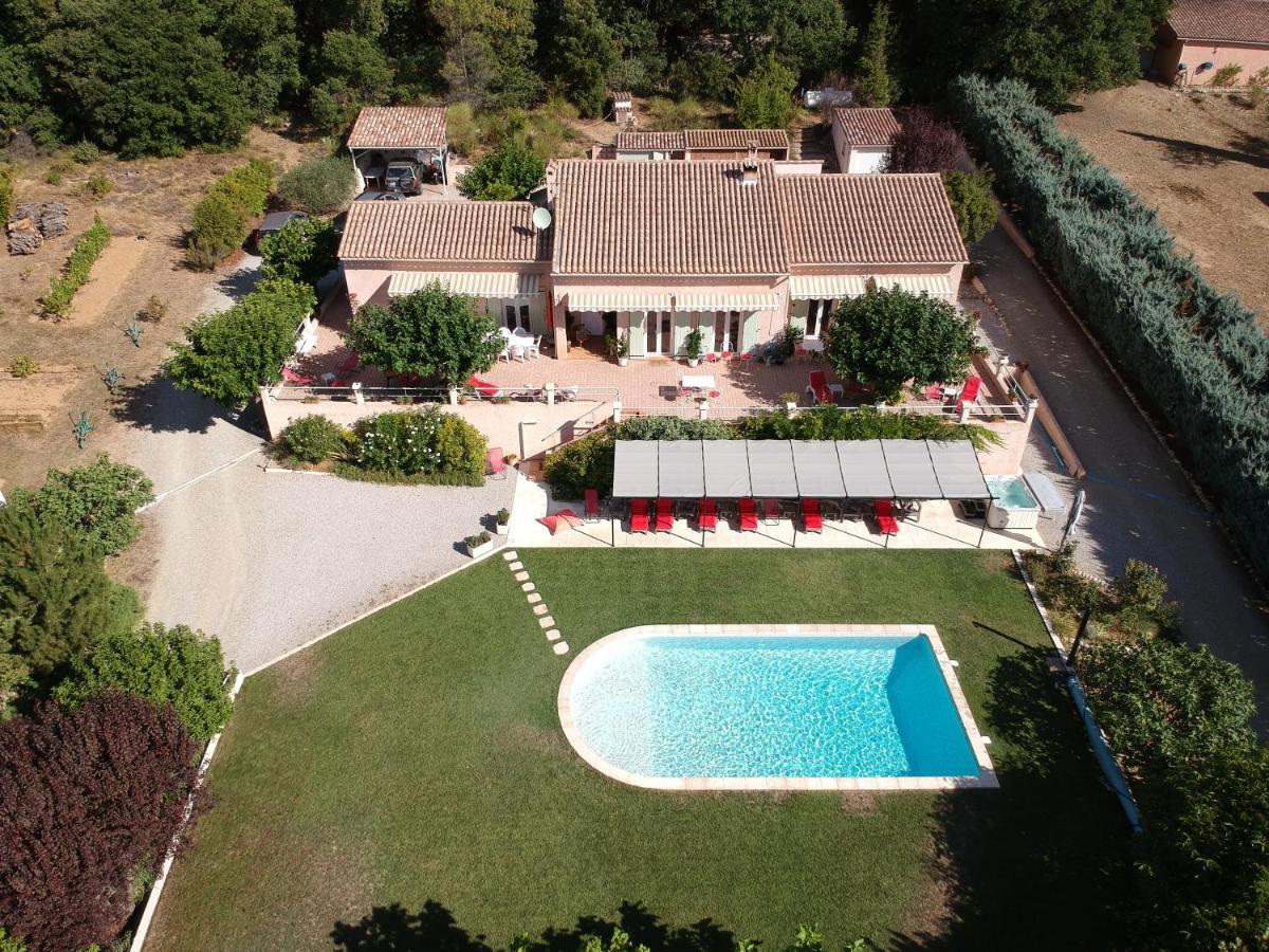 Bed and Breakfast La Bastide Des Roses Saint-Julien-d'Asse Exteriér fotografie