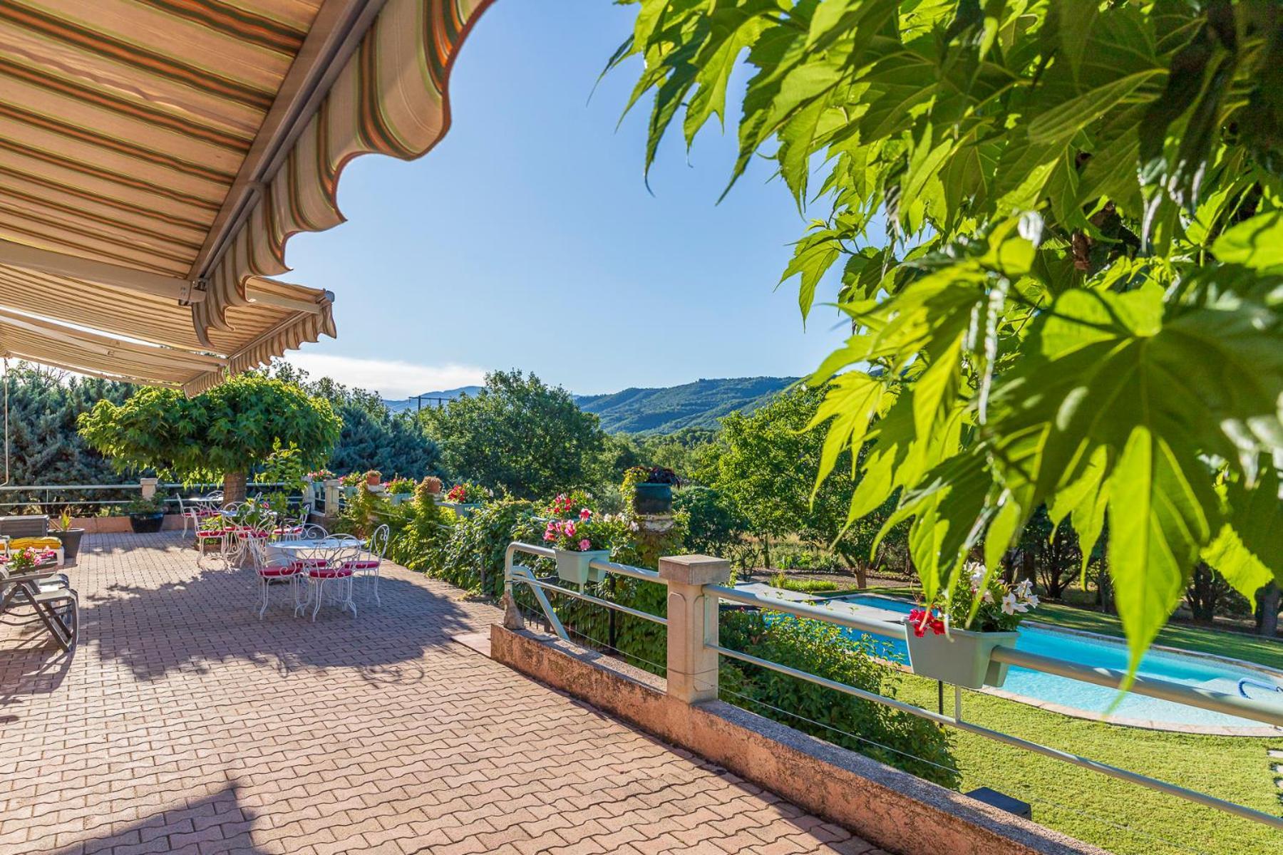 Bed and Breakfast La Bastide Des Roses Saint-Julien-d'Asse Exteriér fotografie