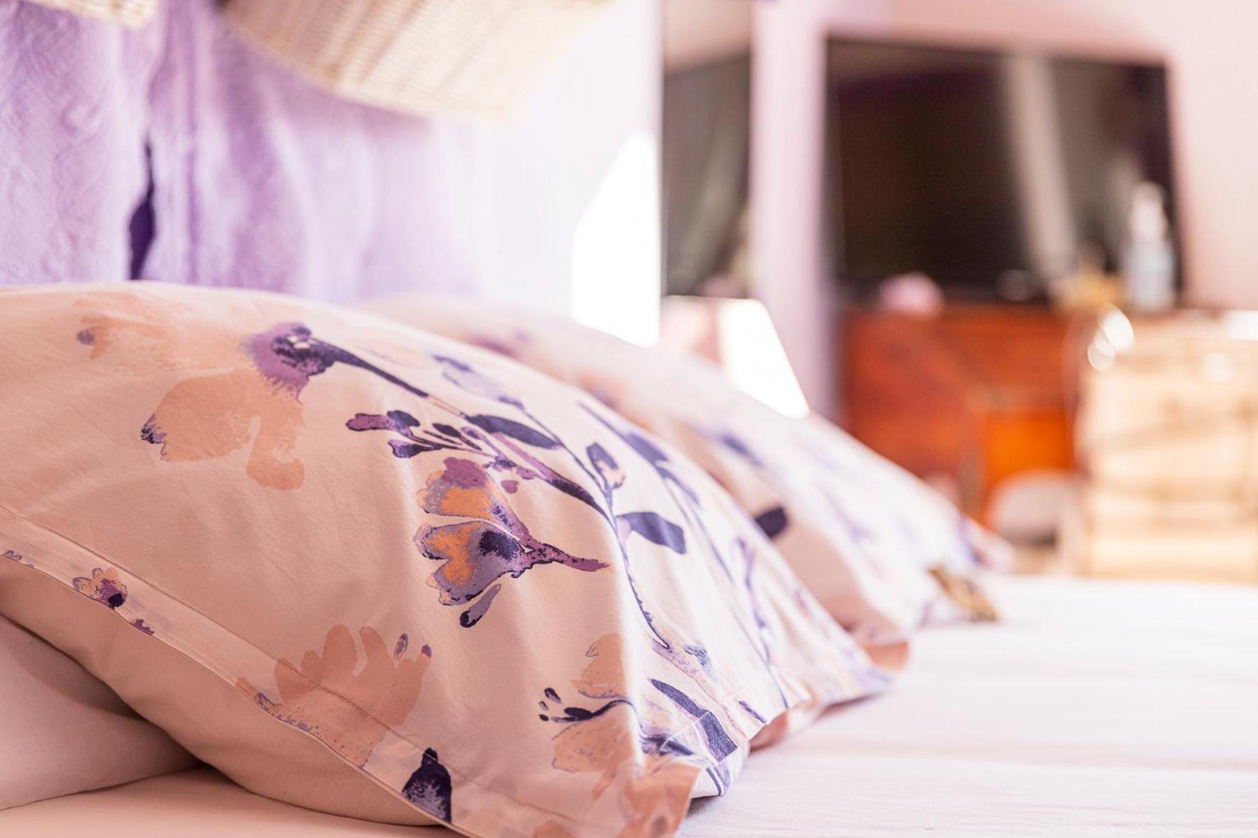 Bed and Breakfast La Bastide Des Roses Saint-Julien-d'Asse Exteriér fotografie