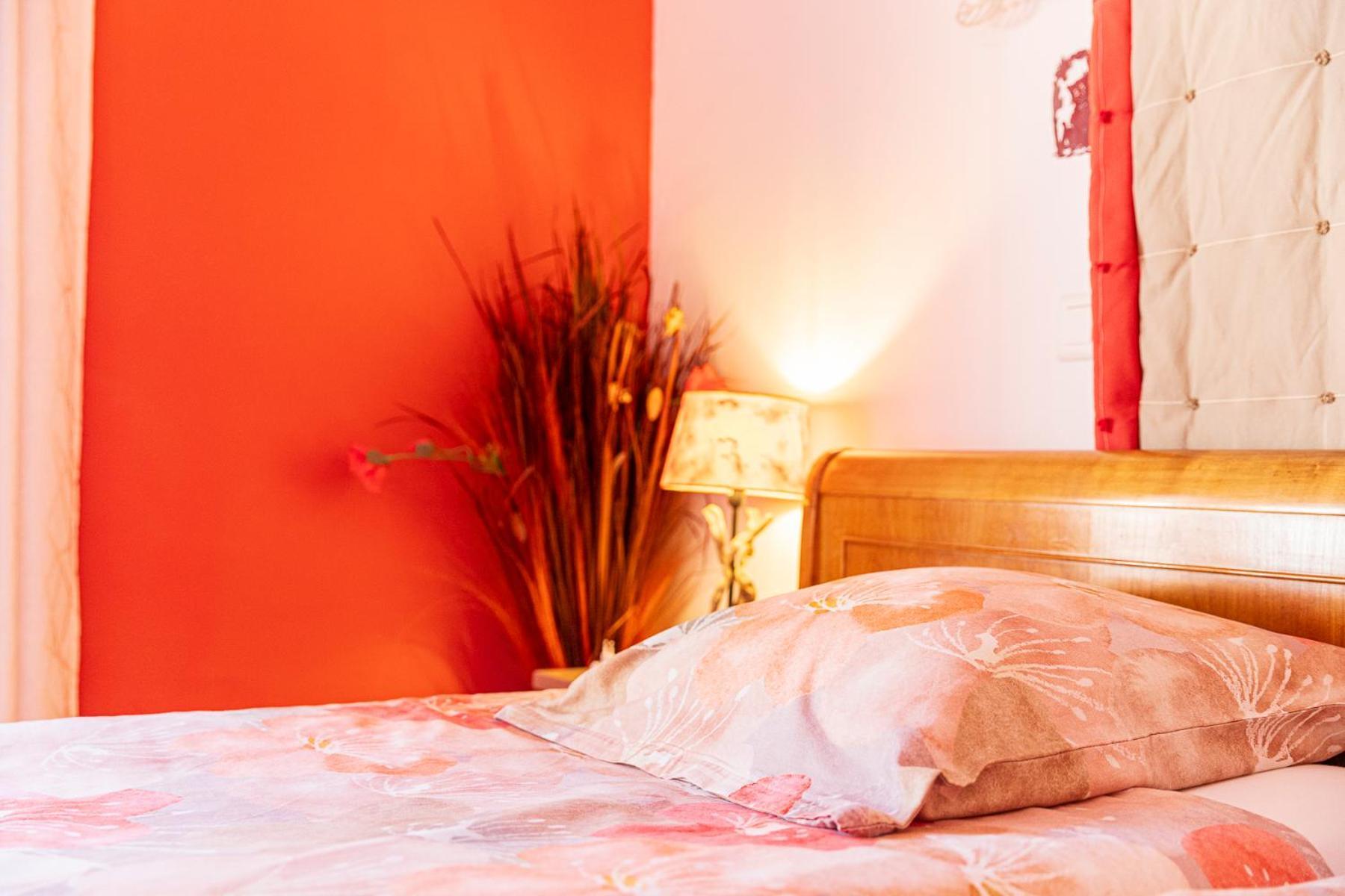 Bed and Breakfast La Bastide Des Roses Saint-Julien-d'Asse Exteriér fotografie